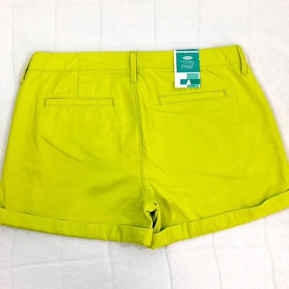 NWT Old Navy Lime Green Shorts - Picture 2 of 5